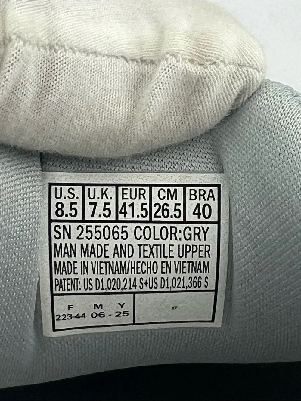 SKECHERS SLIP-IN GLIDE-STEP SWIFT-FIT HANDS FREE, MEMORY FOALIGHT GREY SIZE 8.5